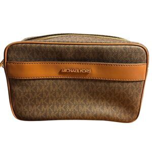 Michael Kors Kenly Large Logo Crossbody Bag Unisex